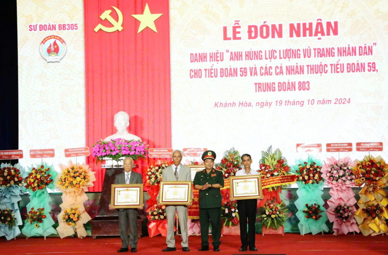 Phong tặng danh hiệu Anh hùng Lực lượng vũ trang Nhân dân cho Tiểu đoàn 59 -0