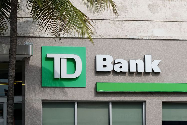 Tại sao TD Bank lại trở thành trung tâm của bê bối rửa tiền -0
