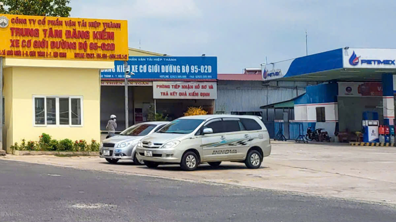 Cựu phó giám đốc trung tâm đăng kiểm ở Hậu Giang bị khởi tố do đưa, nhận hối lộ -0