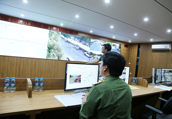 Lắp đặt hơn 600 camera giám sát an ninh và xử phạt vi phạm trật tự an toàn giao thông tại TP.Vinh -0