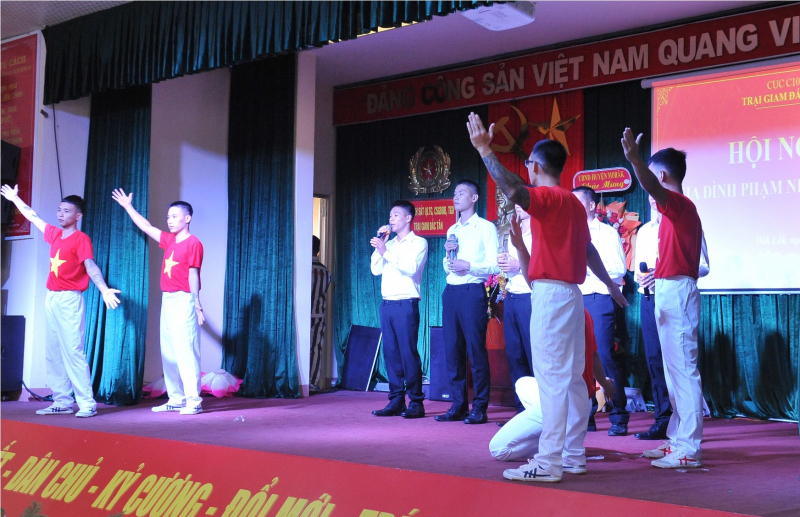 Ấm áp “Hội nghị gia đình phạm nhân” năm 2024 tại Trại giam Đắk Tân -0