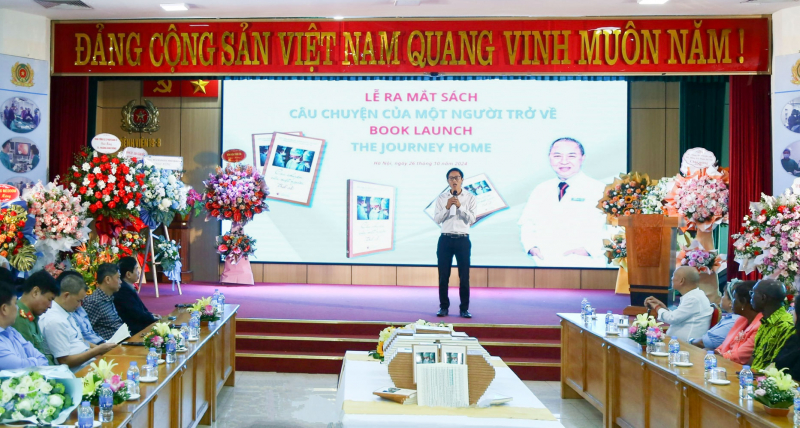 Câu chuyện về hành trình trở về của một bác sĩ tài hoa -0