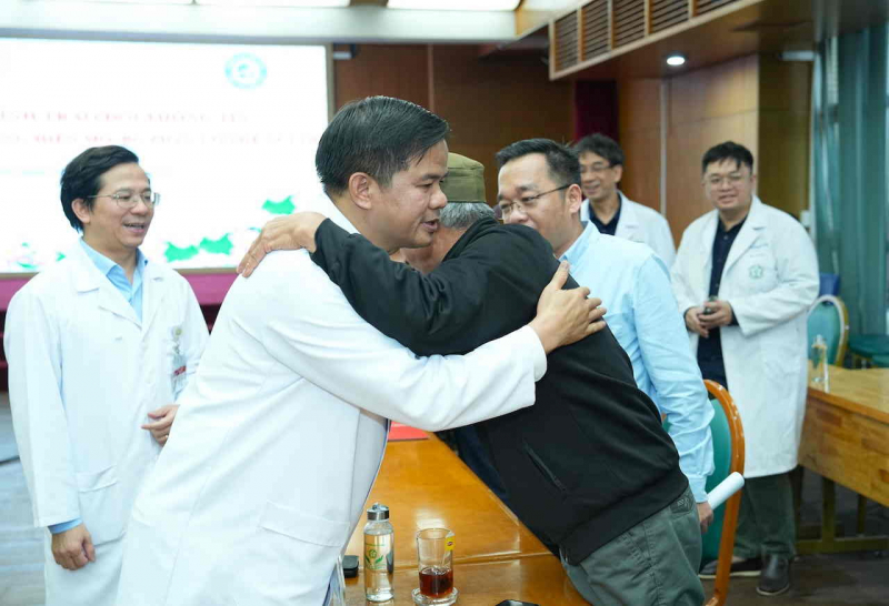 Nam công nhân hiến tạng cứu sống 4 người -0