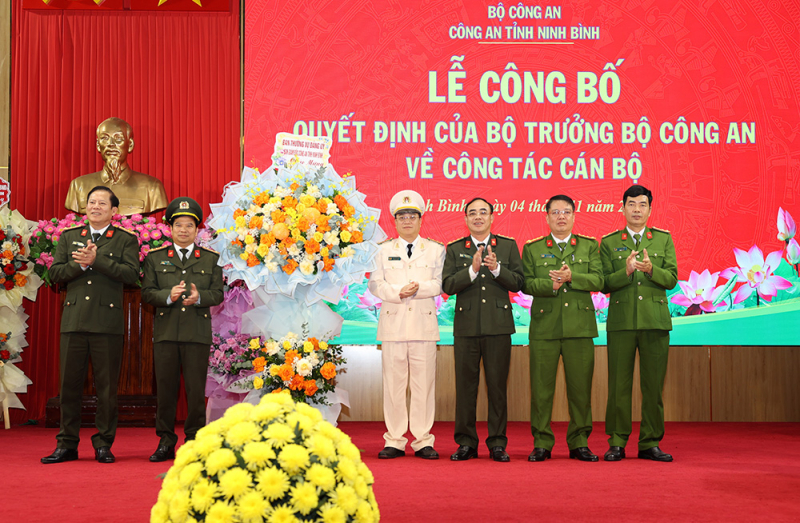 Ninh Bình có tân Giám đốc Công an tỉnh -0