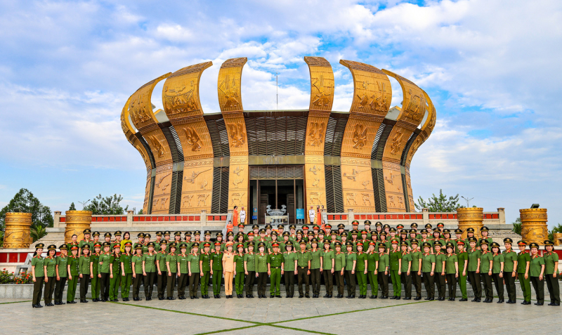 44 thí sinh CAND tranh tài chung kết Hội thi “Cán bộ Hội Phụ nữ cơ sở giỏi” -0