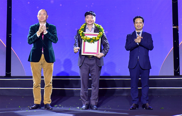 Vietbank lần thứ 2 liên tiếp vào Top 50 Doanh nghiệp xuất sắc Việt Nam  -0