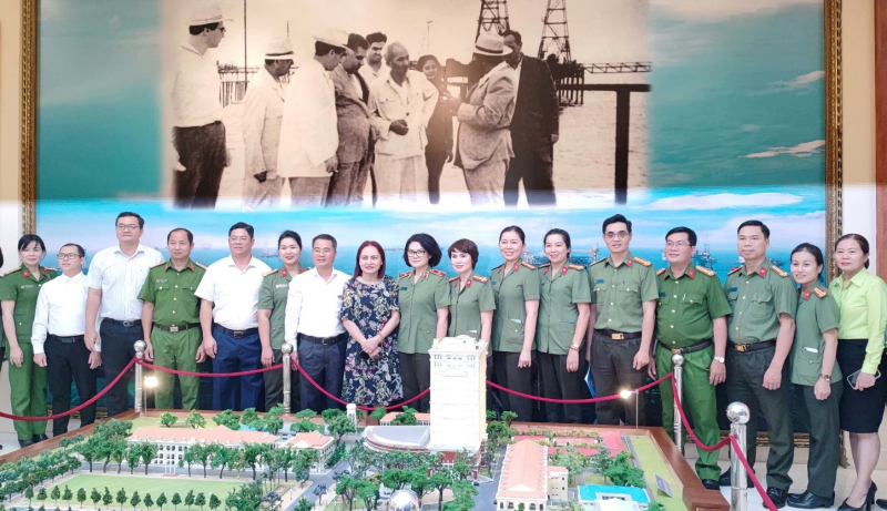 Công đoàn CAND và Công đoàn Dầu khí Việt Nam giao lưu, trao đổi kinh nghiệm -1