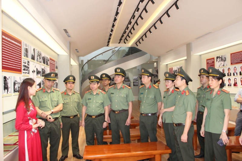 Cụm thi đua số 7, Bộ Công an sinh hoạt chính trị tại tỉnh Thanh Hoá -0