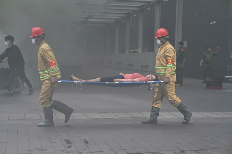 Tìm phương án tối ưu để chữa cháy, CNCH tại những tòa nhà cao tầng -0