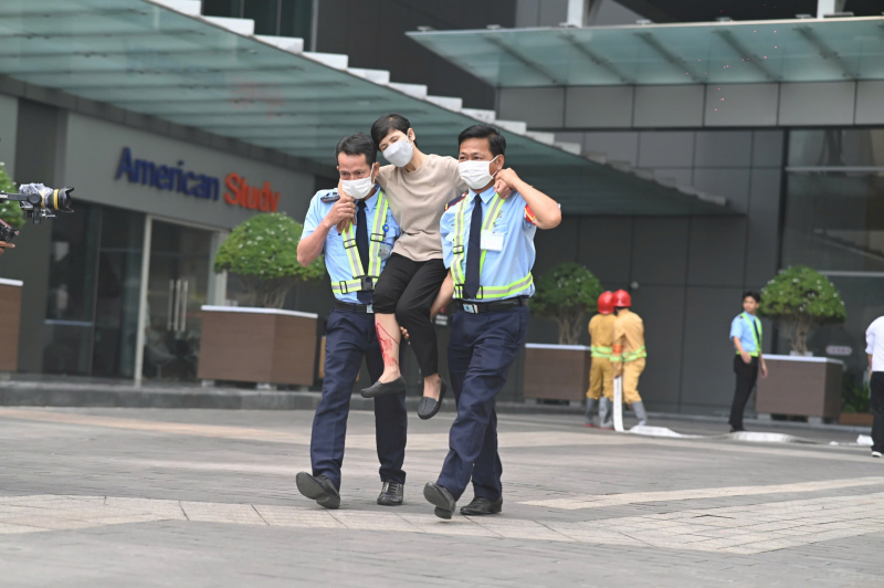 Tìm phương án tối ưu để chữa cháy, CNCH tại những tòa nhà cao tầng -1