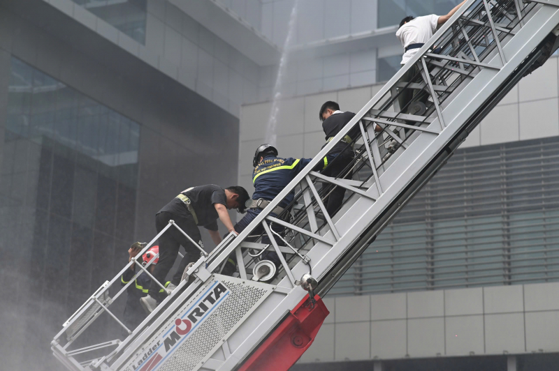 Tìm phương án tối ưu để chữa cháy, CNCH tại những tòa nhà cao tầng -1