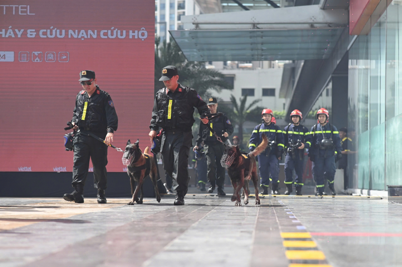 Tìm phương án tối ưu để chữa cháy, CNCH tại những tòa nhà cao tầng -1