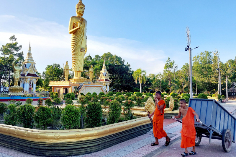 Bảo đảm tuyệt đối an ninh, an toàn lễ hội Ooc Om Boc của đồng bào Khmer -1