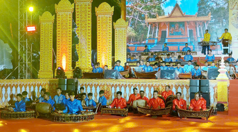 Rộn ràng tiếng nhạc Ngũ âm của đồng bào Khmer Sóc Trăng -0