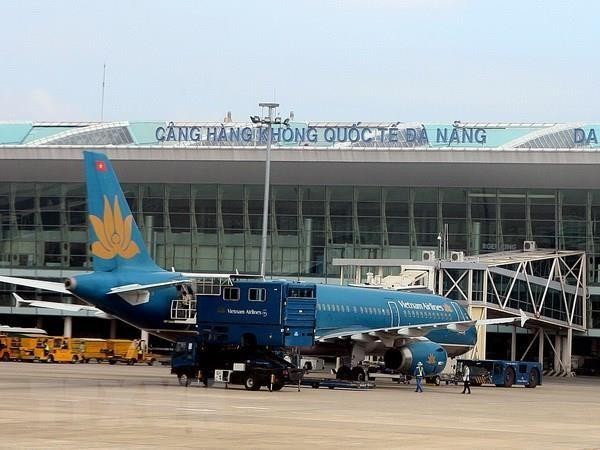Hơn 54.500 chuyến bay bị chậm giờ cất cánh trong 10 tháng của năm nay -0