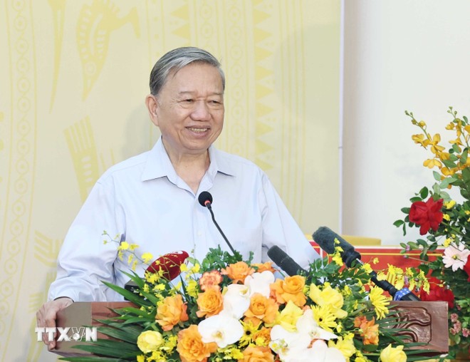 Sức mạnh đại đoàn kết dân tộc là nguồn lực mạnh mẽ nhất để vượt qua mọi khó khăn -0