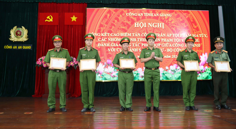 Phát huy hiệu quả công tác phối hợp giữa Cục Cảnh sát hình sự và Công an tỉnh An Giang -0