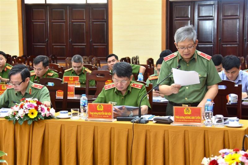 Deputy Minister Nguyen Van Long inspects Ba Ria-Vung Tau Provincial Police Department's work -1
