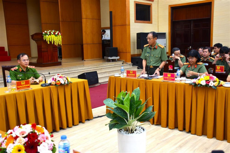 Deputy Minister Nguyen Van Long inspects Ba Ria-Vung Tau Provincial Police Department's work -2