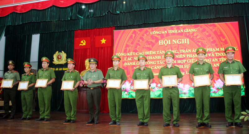 Phát huy hiệu quả công tác phối hợp giữa Cục Cảnh sát hình sự và Công an tỉnh An Giang -0