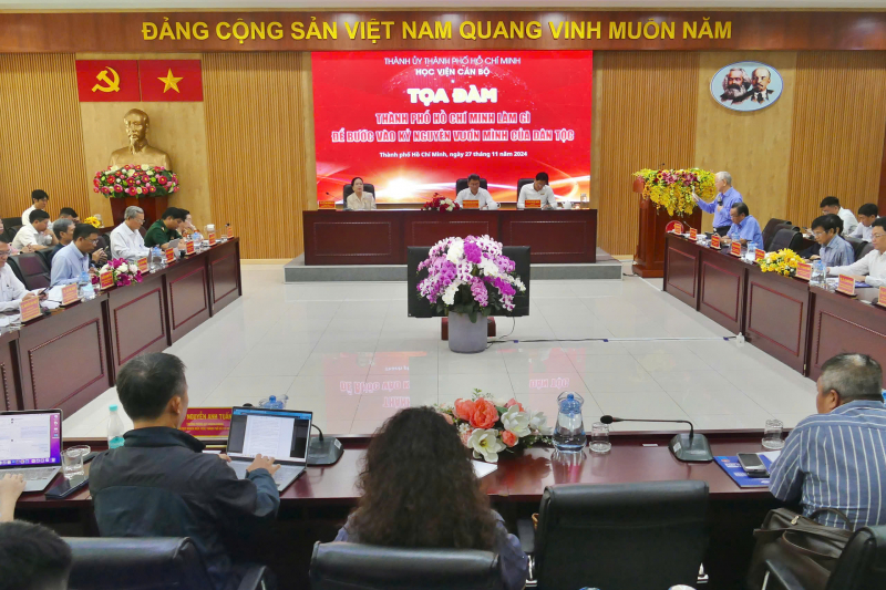 Để vững bước vào kỷ nguyên mới, TP Hồ Chí Minh phải có giải pháp đối với các “điểm nghẽn”  -0