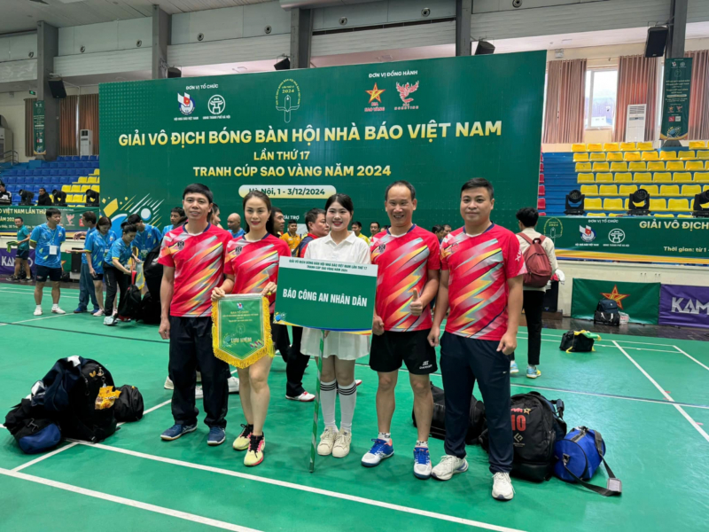 6379dea5-07e5-4e24-b478-b308543406e3.jpg -0