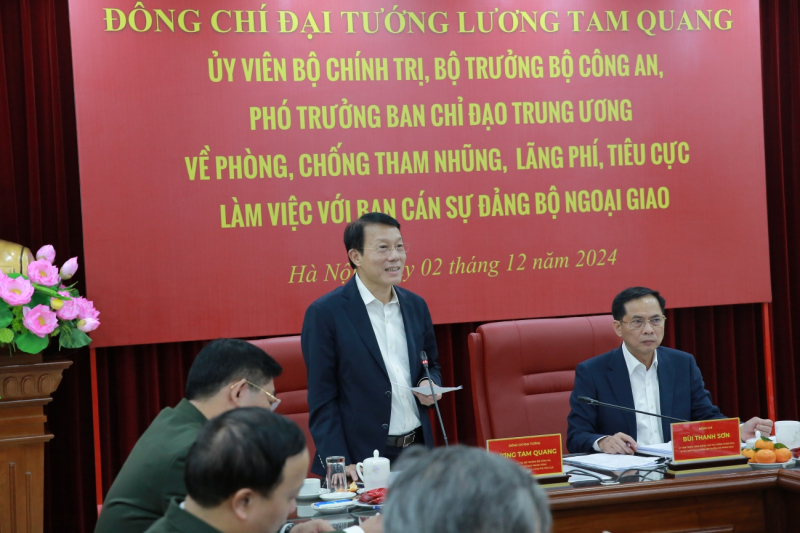 Bộ trưởng Lương Tam Quang làm việc với Ban Cán sự Đảng Bộ Ngoại giao về phòng, chống tham nhũng, lãng phí, tiêu cực -0