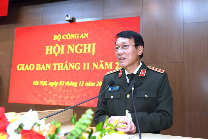 Phấn đấu 