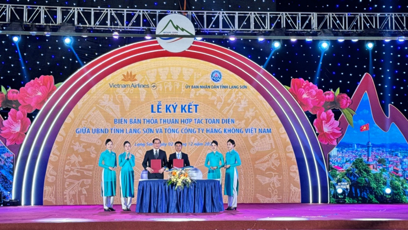 Hơn 200 doanh nghiệp trong và ngoài nước tham gia Hội chợ thương mại, du lịch quốc tế Việt – Trung (Lạng Sơn 2024) -0