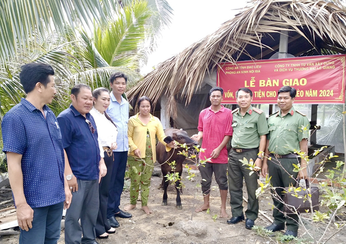 “Tín dụng đen” - cuộc đời đen -0