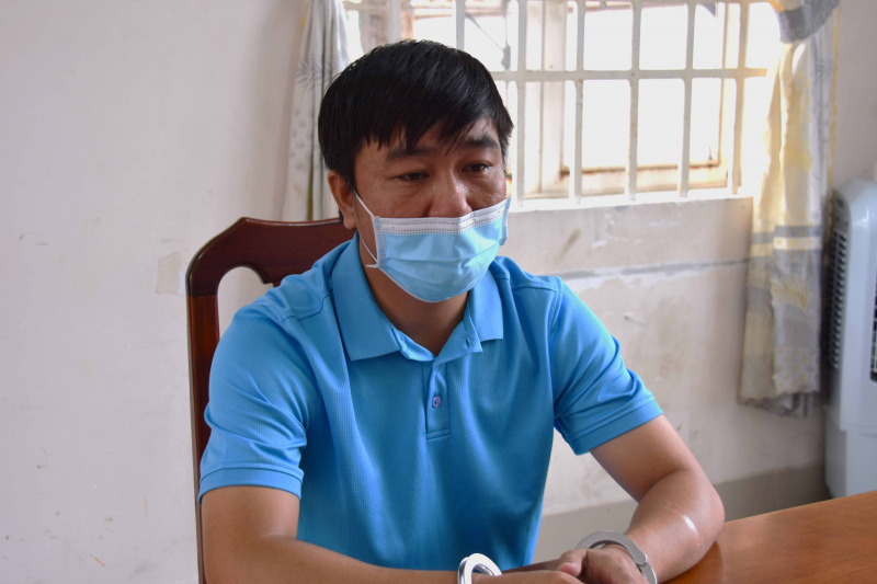 Bắt 7 đối tượng lập khống phiếu cấp nhiên liệu, chiếm đoạt hơn 8 tỷ đồng -1