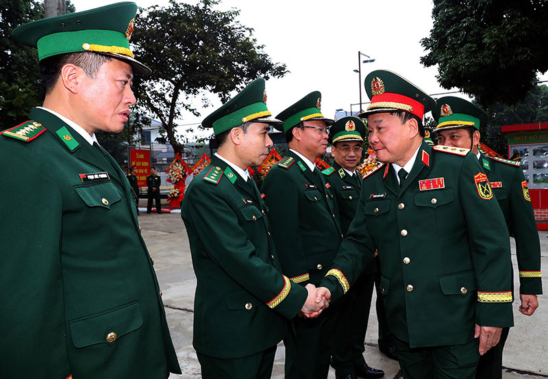 Trường Trung cấp 24 Biên phòng long trọng tổ chức Lễ đón nhận Huân chương Bảo vệ Tổ quốc -3