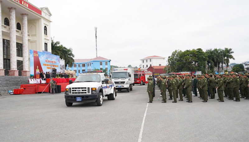 Công an các tỉnh ra quân thực hiện cao điểm tấn công, trấn áp tội phạm -0