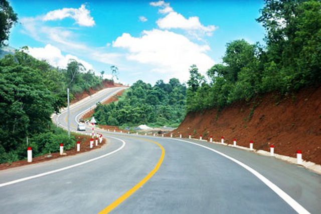 Sẽ nối thông đường Hồ Chí Minh từ Pác Bó đến Đất Mũi vào năm 2025  -0