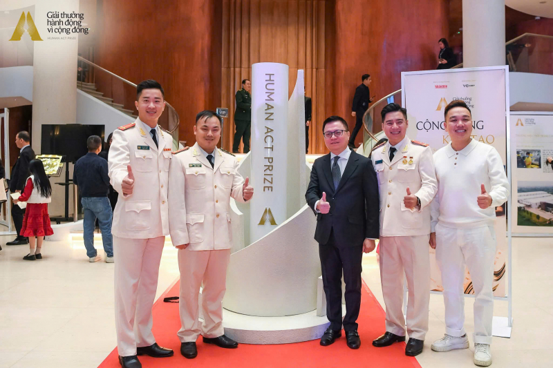 Công an tỉnh Sơn La lần thứ hai liên tiếp nhận giải thưởng Hành động vì cộng đồng – HUMAN ACT PRIZE -0