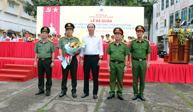 Công an các tỉnh vùng Tây Nam Bộ ra quân cao điểm tấn công, trấn áp tội phạm, bảo đảm ANTT -0