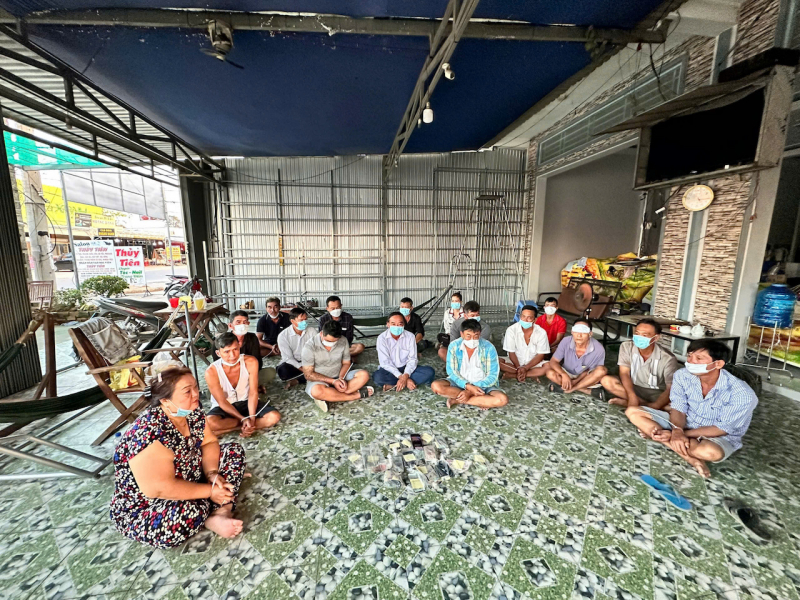 z6141272995010_15e5b6a98ee2edb2f7761cbd55a2e404.jpg -0