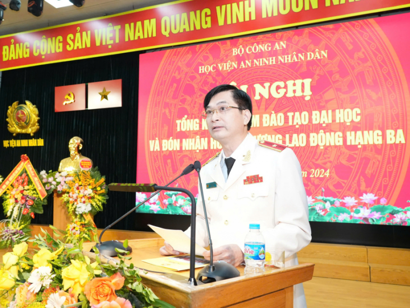 Học viện ANND tổng kết 55 năm đào tạo đại học và đón nhận Huân chương Lao động hạng Ba -0