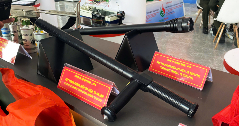 Bộ Công an tham gia Triển lãm Quốc phòng với nhiều sản phẩm mang tính ứng dụng thị trường năng động -0