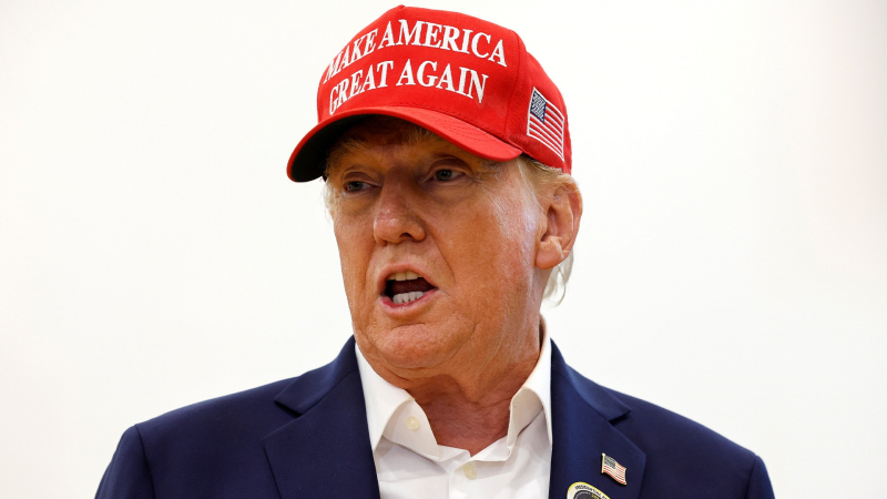 Ông Trump muốn EU mua nhiều dầu khí hơn, nếu không sẽ áp thuế -0