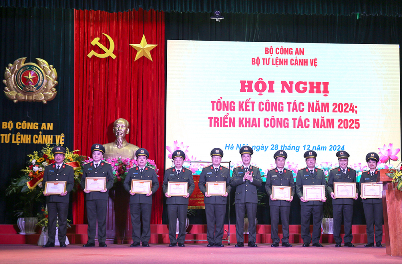 Quyết tâm giành thắng lợi mục tiêu hiện đại hóa lực lượng Cảnh vệ trong năm 2025 -0