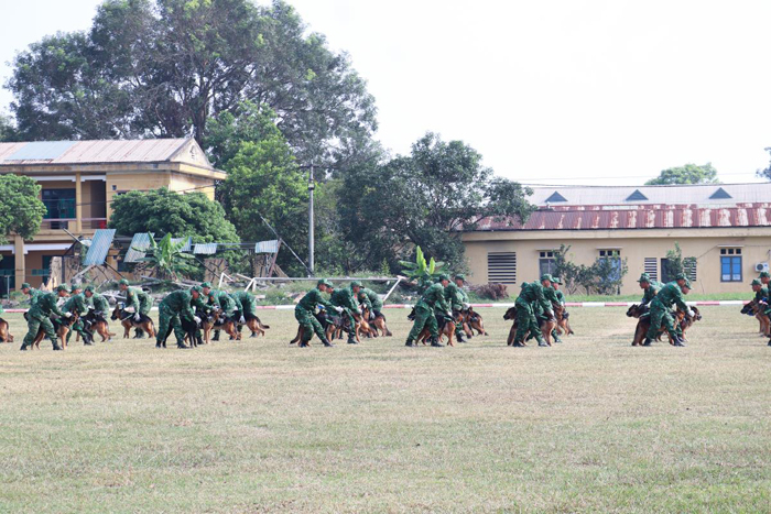 Lặng thầm góp phần thành công của Triển lãm Quốc phòng quốc tế Việt Nam 2024 -0