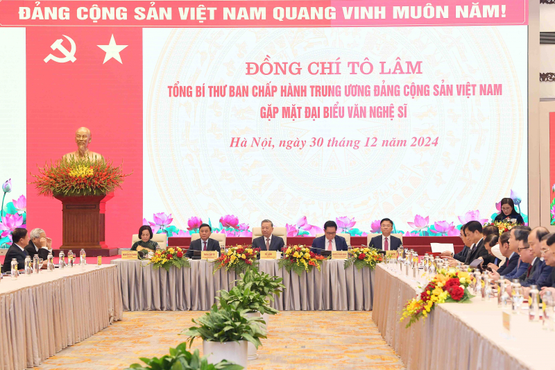 Đảng, Nhà nước, Nhân dân trông chờ, tin tưởng vào sự đóng góp tích cực của văn nghệ sĩ -0