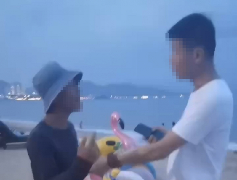 Làm rõ thông tin du khách bị thu phí trái phép ở bãi biển Nha Trang -0