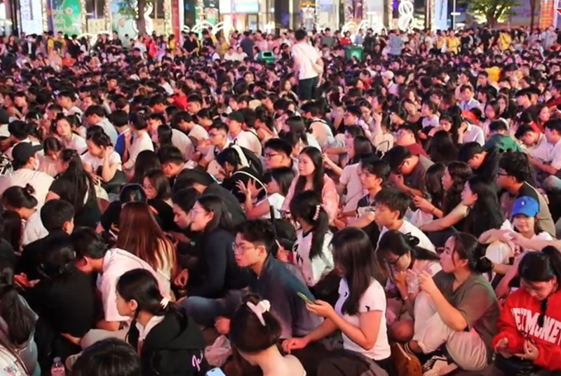 Hàng trăm cán bộ chiến sĩ đảm bảo ANTT suốt đêm giao thừa -2