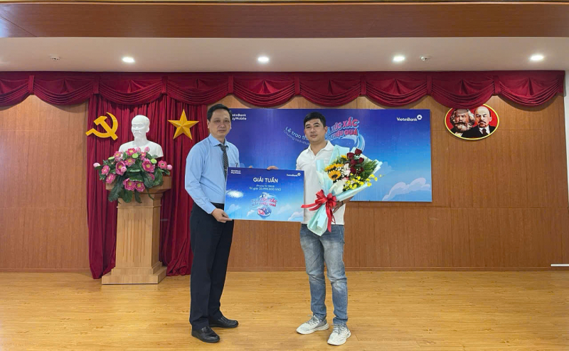 Lộ diện những chủ nhân may mắn trúng iPhone 15, AirPods 3 chương trình “Thả xúc xắc – Bắt triệu quà” của VietinBank iPay Mobile -0