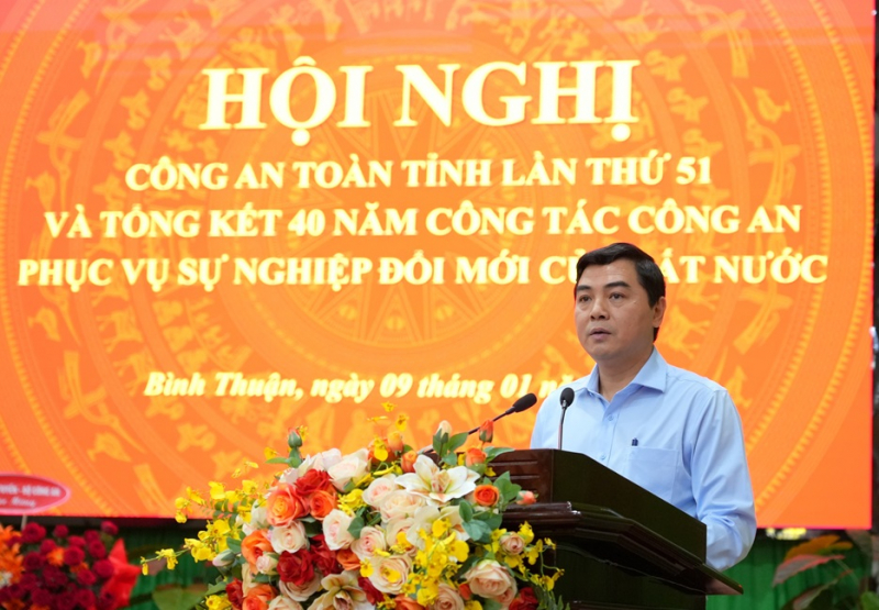 Luôn nêu cao tinh thần cảnh giác đấu tranh với các loại tội phạm -0