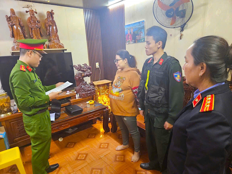 Công an Đà Nẵng triệt phá đường dây mua bán hóa đơn trên 1.000 tỷ đồng -0