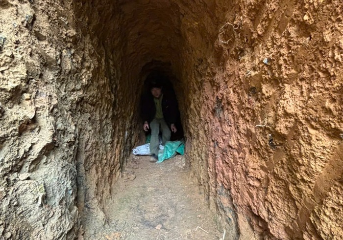 Truy quét “thiếc tặc” khỏi vùng núi Cao -0