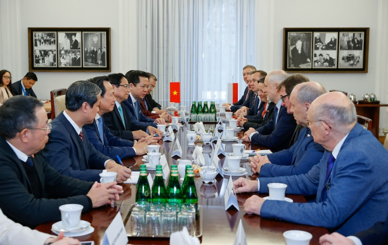 Thủ tướng Chính phủ Phạm Minh Chính hội kiến Chủ tịch Thượng viện Ba Lan Malgorzata Kidawa-Blonska -0